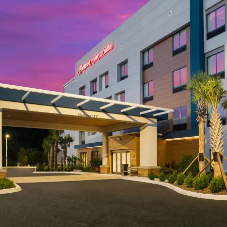 Hampton Inn & Suites by Hilton Ruskin I-75