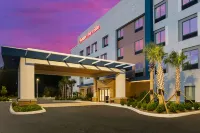 Hampton Inn & Suites by Hilton Ruskin I-75 - parking