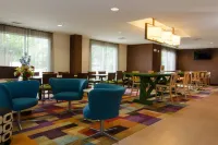 Fairfield Inn Hartsville - parking