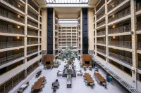 Embassy Suites by Hilton Bloomington Edina - 3-Star
