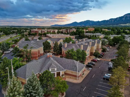 Homewood Suites by Hilton Boulder - Hot Tub