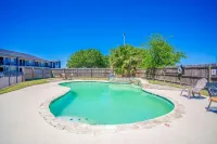 Executive Inn Port Lavaca by OYO - Kolam Renang