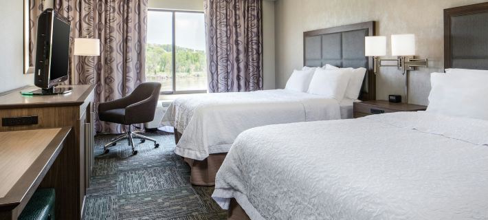 Hampton Inn Council Bluffs Hotels in Pottawattamie County
