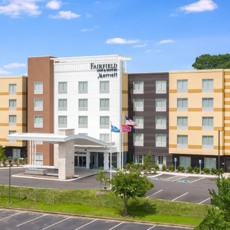 Fairfield Inn & Suites Athens