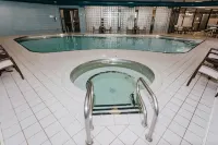 DoubleTree by Hilton Hotel Bloomington - Hot Tub