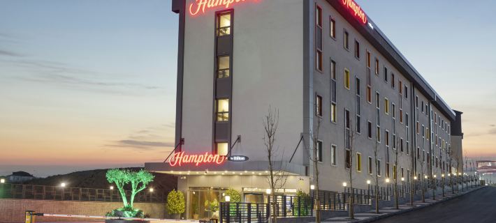 Hampton by Hilton Istanbul Arnavutkoy Ξενοδοχεία στην πόλη Κωνσταντινούπολη