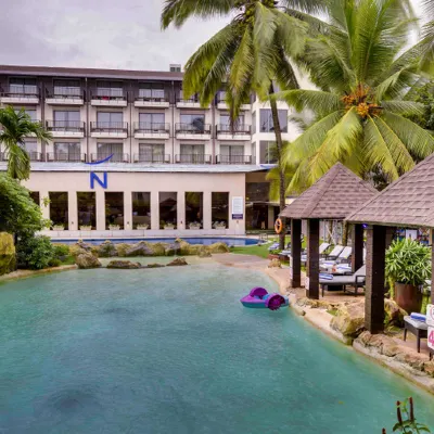 Novotel Goa Candolim Hotel berhampiran Pantai Morjim