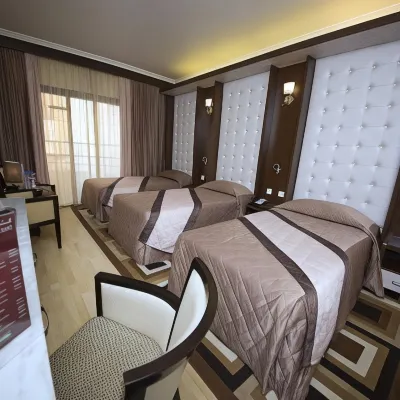 Al Khaleej Grand Hotel Các khách sạn gần Trung Tâm Dubai (Old Dubai)