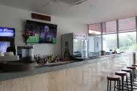 Cassowary Hotel - bar