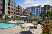Courtyard by Marriott Sand City Monterey - Ocean View