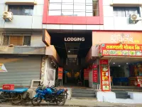 Hotel Shivanand Hotel di Pahine