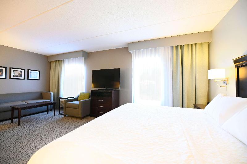 Hampton Inn & Suites Smithfield