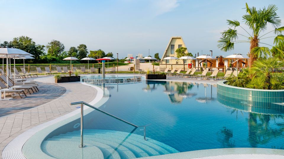 Marina Azzurra Resort