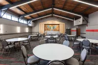 Best Western Plus Tin Wis Resort - breakfast