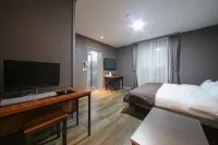 Tongyeong Unique Hotel the View