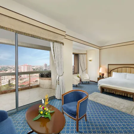 Hilton Yaounde