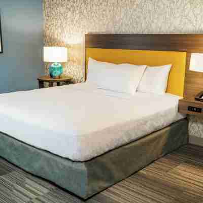 Home2 Suites by Hilton San Antonio at the Rim Rooms