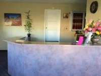 Summer Wind Budget Motel Hotel di Toledo