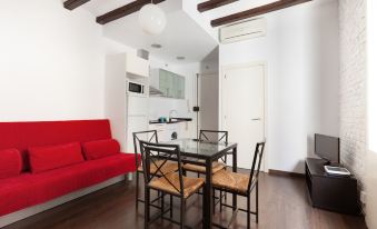 Lovely Flat in Barceloneta Near Sea