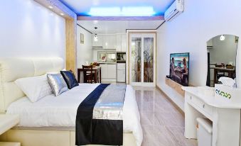 Daebudo (Yeongheungdo) Aloha Pension