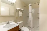 HomeTowne Studios by Red Roof Atlanta – Lawrenceville Hotels in Lawrenceville