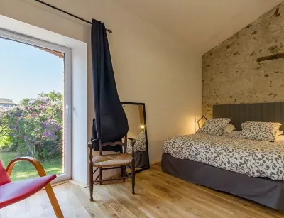 Chambres d'hôtes - Topaze Hotels in Clisson