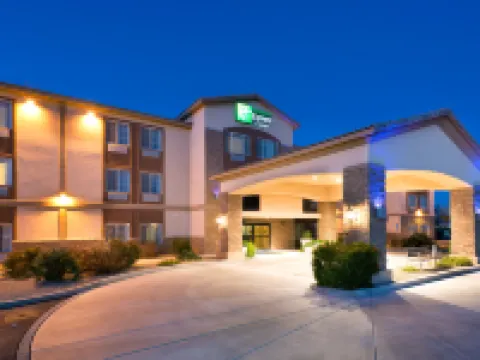Holiday Inn Express & Suites CASA GRANDE by IHG Hotels in Casa Grande