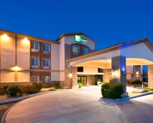 Holiday Inn Express & Suites CASA GRANDE by IHG Hotels in Pinal County