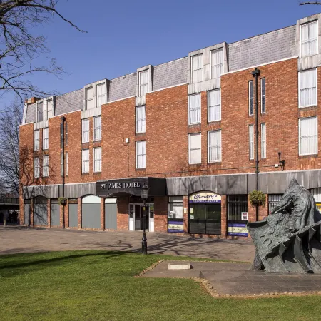St James Hotel