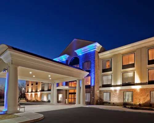 Holiday Inn Express & Suites CLIFTON PARK by IHG Hotels in Clifton Park