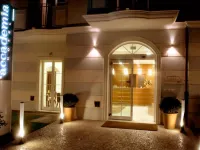 Accademia Hotel Hotels near San Giuliano