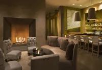 Hotel Healdsburg - bar
