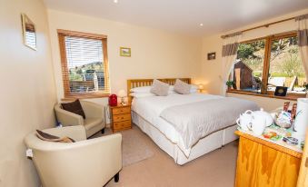 Tigh an Each B&B & Laggan Glamping