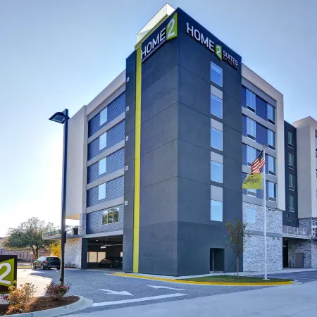 Home2 Suites by Hilton Savannah Midtown