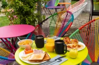 The Originals Boutique, Hôtel Victoria, Fontainebleau - breakfast