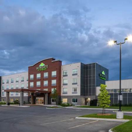 Wingate by Wyndham Kanata West Ottawa