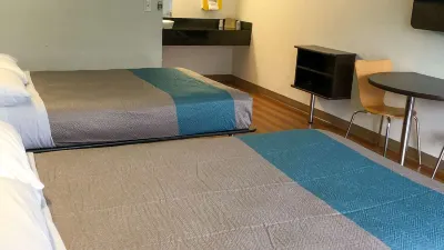 Motel 6 Daytona Beach, FL - Speedway Các khách sạn ở Daytona Beach