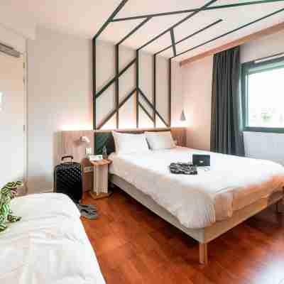 ibis Styles Rouen Val-de-Reuil Rooms