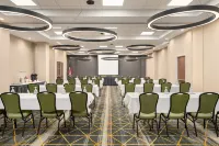 Holiday Inn Florence فنادق في Florence