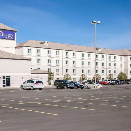 Sleep Inn & Suites Conference Center and Water Park
