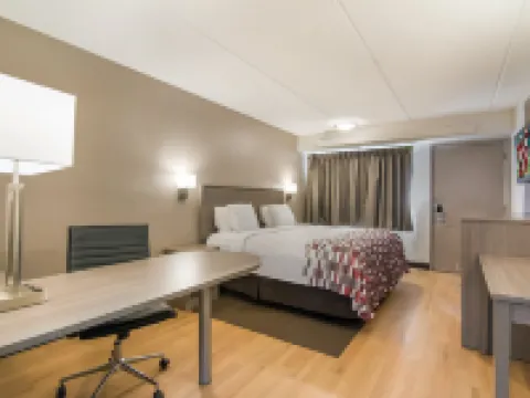 Red Roof Inn Durham - Triangle Park Hotels in Triangle