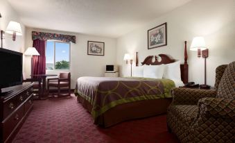 Super 8 by Wyndham Aurora/Naperville Area