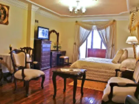 サン マリノ ロイヤル ホテル スクレのホテル