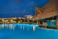 Ocean Riviera Paradise All Inclusive - สระว่ายน้ำส่วนตัว