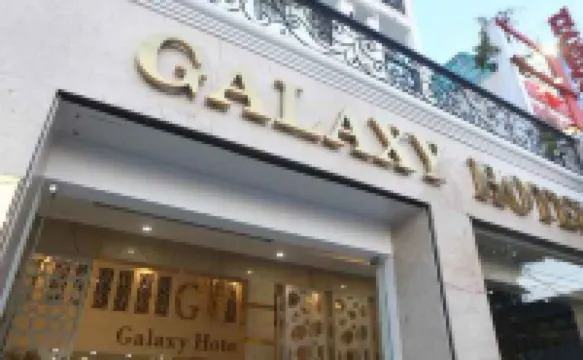 Galaxy Hotel Các khách sạn gần Công Viên Nhạc Nước Van Phuc City
