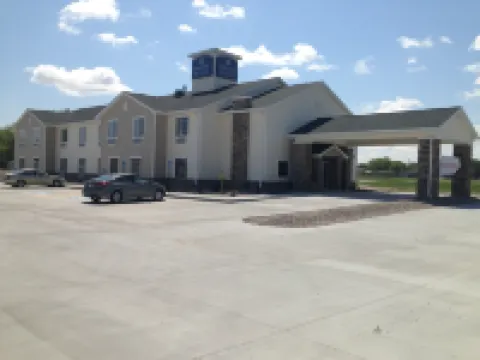 Cobblestone Inn & Suites - Ambridge Hotels in Beaver County