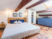 La Maison Bleue