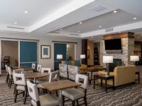 Staybridge Suites Sioux City Southeast by IHG Отели в г. Су-Сити
