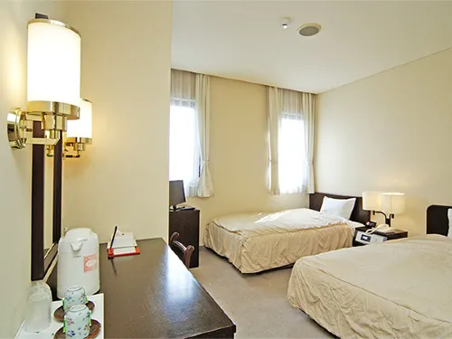 Shimabara Toyo City Hotel - parking