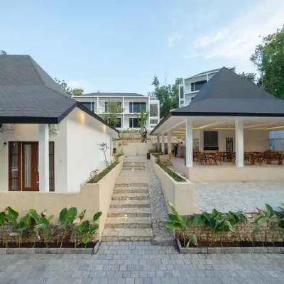 Casa Coco Resort Hotels near Kukup Beach